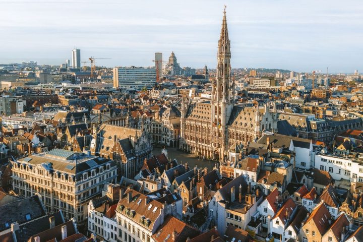 Cinq lieux de tournage emblématiques à redécouvrir à Bruxelles