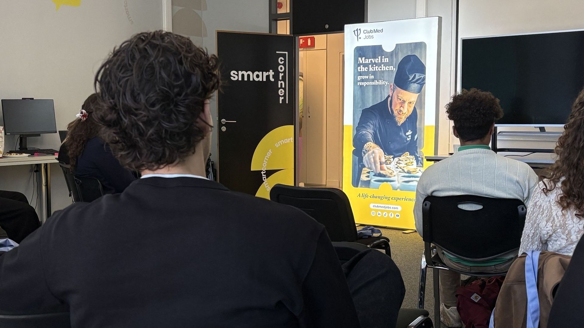 Club Med recrute du personnel à Mons et en Wallonie pour les saisons estivale et hivernale.
