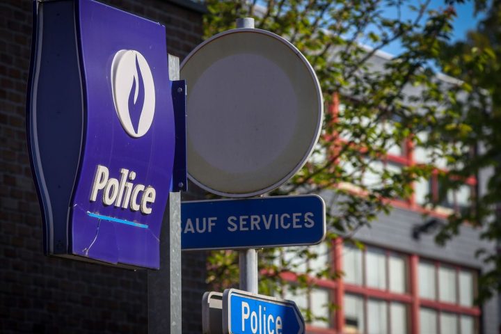 Courcelles s'oppose à la fusion proposée des zones de police par Charleroi