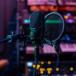 Des collégiens découvrent un espace social inattendu dans les sections de commentaires des podcasts de NPR