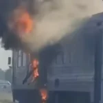 Des forces russes attaquent un train passager en Ukraine, plusieurs rescapés lors de l'évacuation