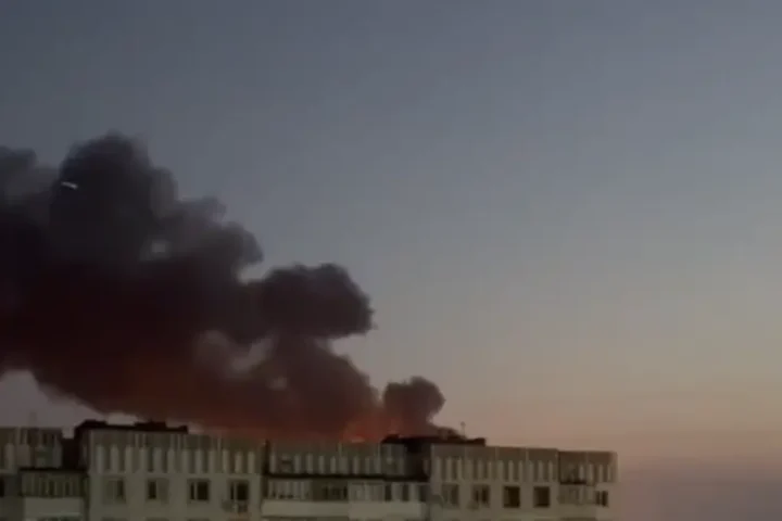 Des frappes de drones signalées sur la base aérienne militaire de Taganrog