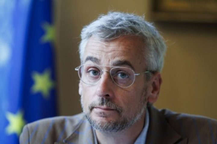 Dirk De Smedt défend les efforts de réforme du gouvernement bruxellois face aux inquiétudes concernant la dette