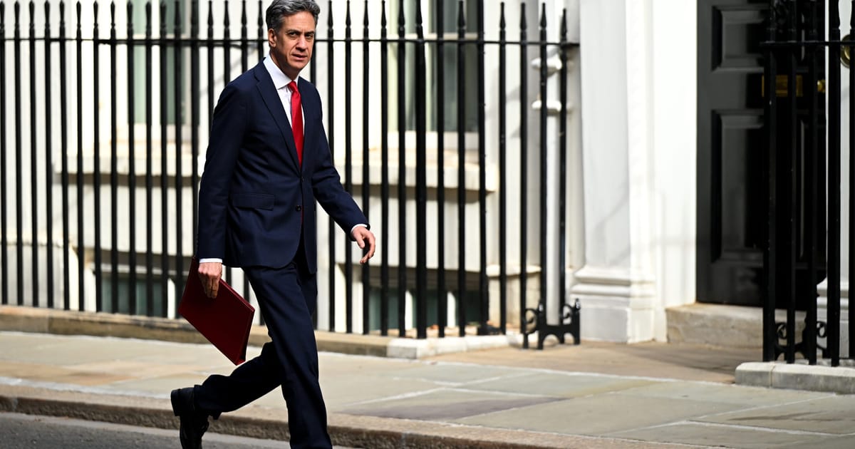 Ed Miliband participera à la réunion des ministres étrangers de l'UE en Irlande pour renforcer les liens