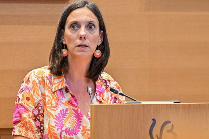 Elisabeth Degryse souligne la résilience de l'éducation en Fédération Wallonie-Bruxelles après les résultats PISA 2025