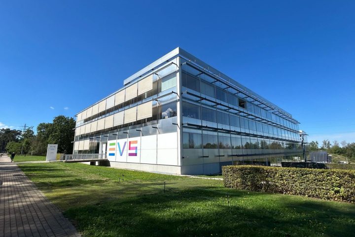 EVS à Liège licencie dix travailleurs malgré une hausse des revenus
