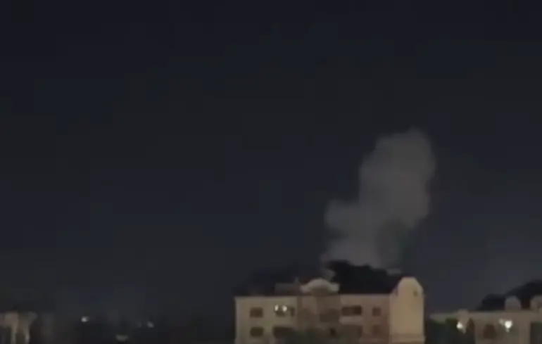 Explosions signal des attaques par drones au port de Makhachkala le 10 septembre