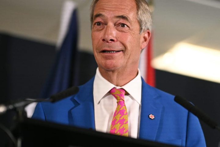 Farage annonce un discours à Doncaster pour répondre aux commentaires de Burnham sur l'UE