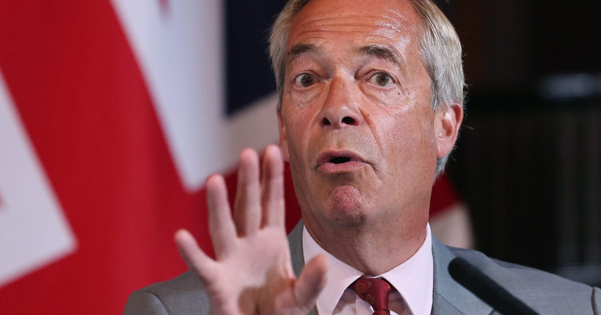 Farage perd deux conseillers clés dans une enquête sur le financement de son parti