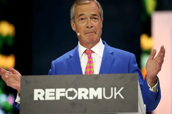 Farage se rend en France pour rencontrer Le Pen dans le cadre des discussions sur l'immigration