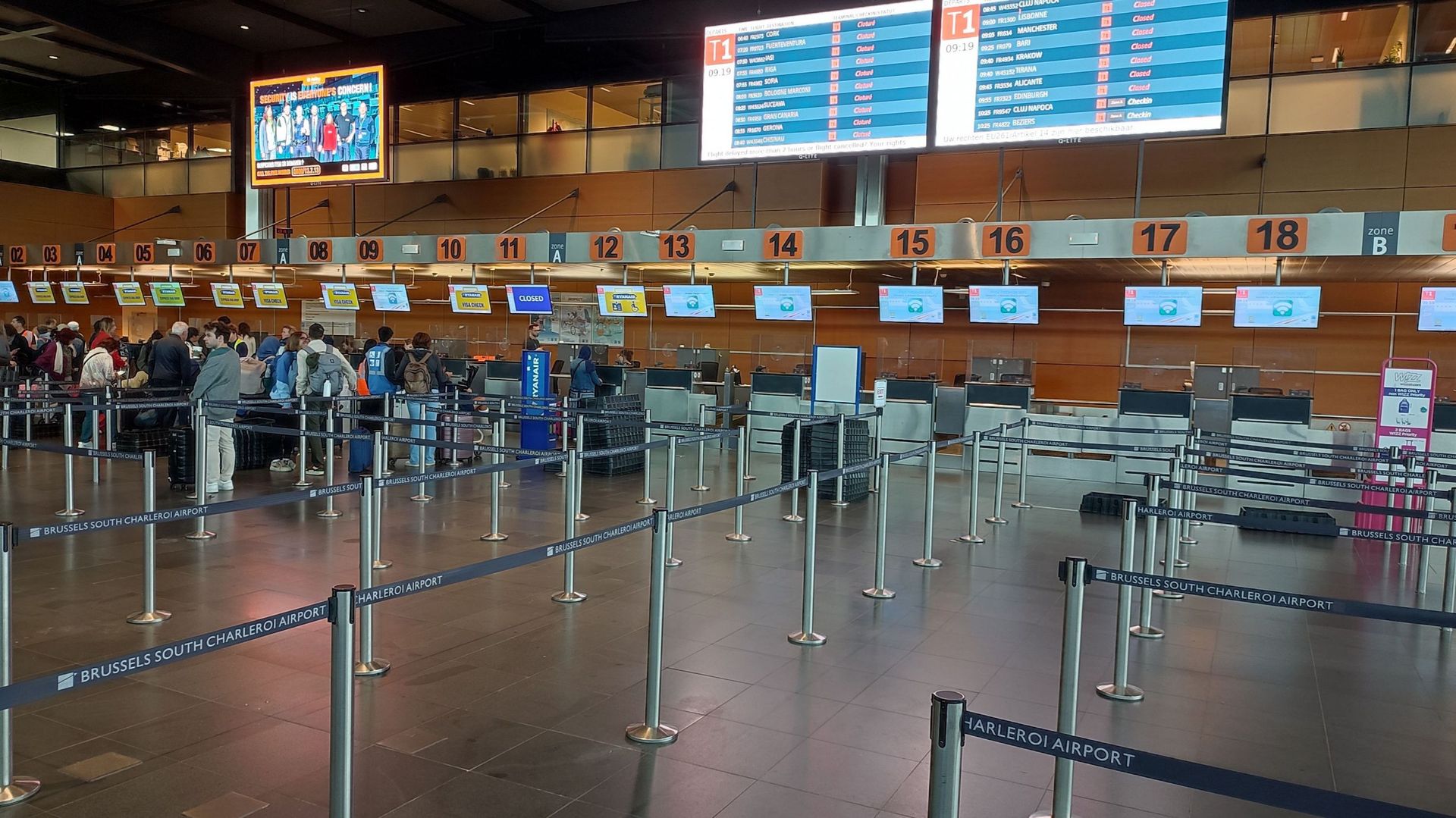 Grève des contrôleurs aériens à Charleroi entraîne l'annulation de 46 vols samedi