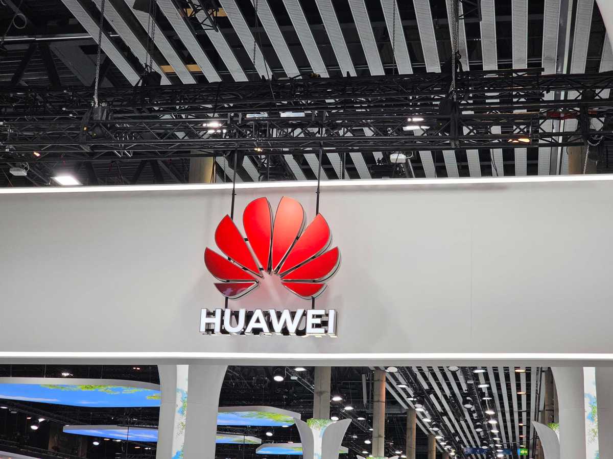 Huawei avance le lancement de sa puce AI Ascend 960DT au premier trimestre 2027 pour concurrencer Nvidia