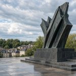 Inauguration d'un mémorial dédié aux femmes partisans soviétiques à Thil, France