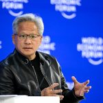 Jensen Huang, PDG de Nvidia, promet une avancée continue de l'IA face aux appels à la régulation