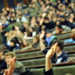 La Fédération des étudiants francophones alerte sur l'augmentation préoccupante des coûts de la vie étudiante en Belgique.