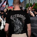 La montée de l'extrême droite en Allemagne pousse l'UE à finaliser un accord budgétaire de 2 000 milliards d'euros.