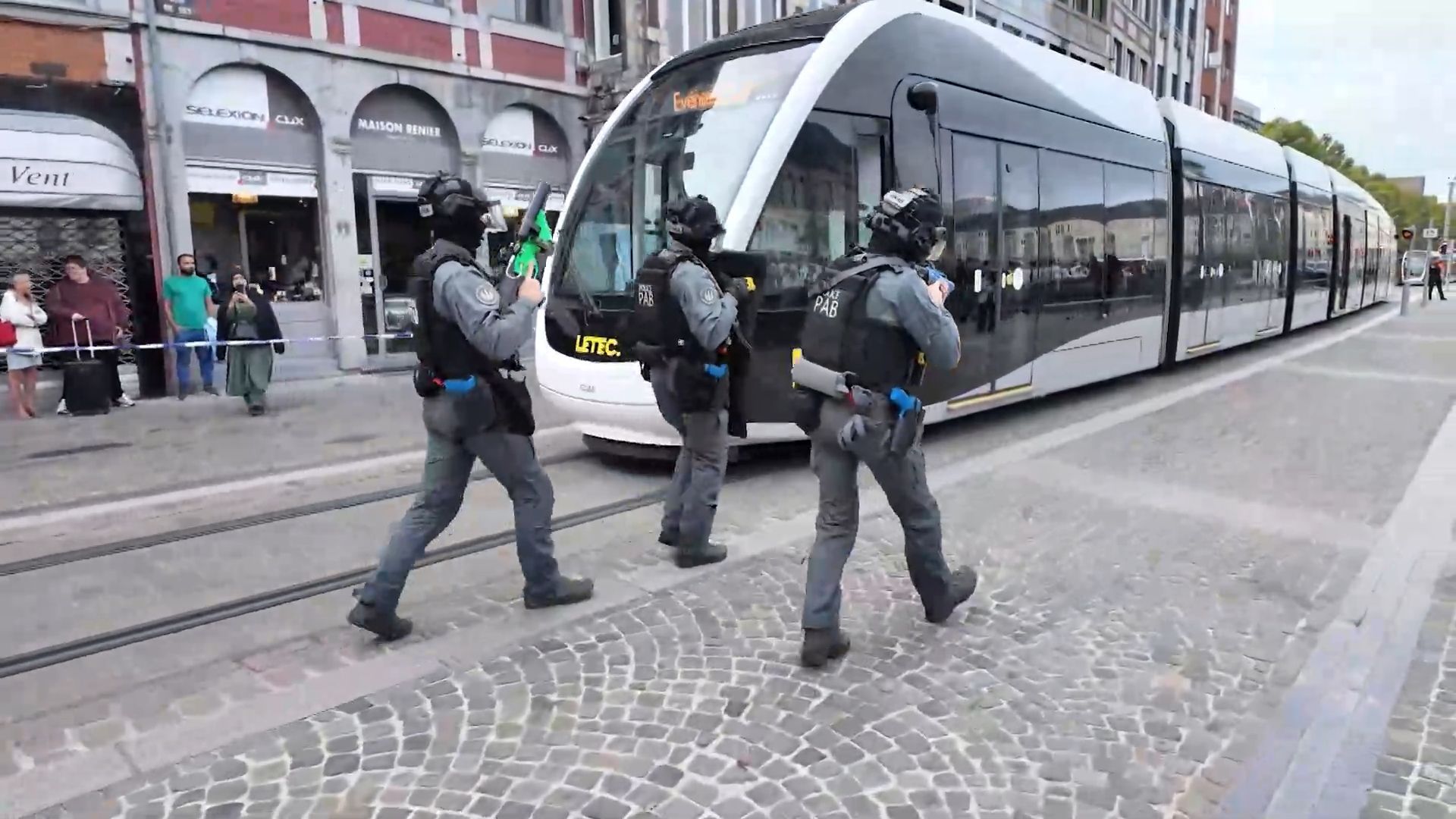 La police de Liège perfectionne ses compétences en gestion de crise lors d'un exercice entraînant