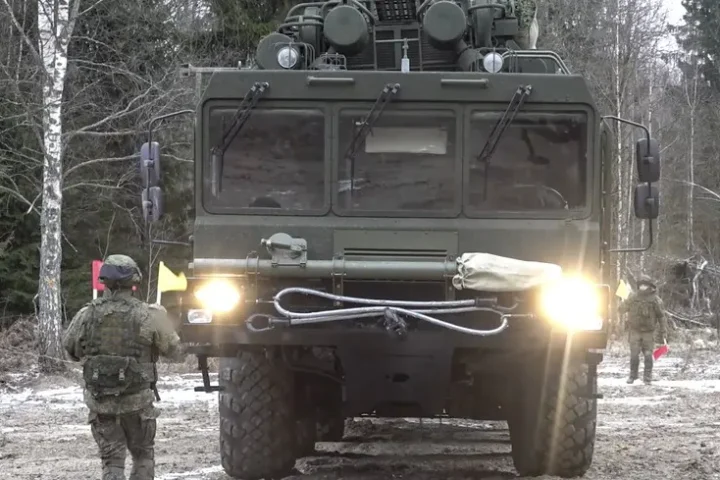 La Russie déploie une unité de missiles en Biélorussie, y compris le système de missiles 'Oreshnik'