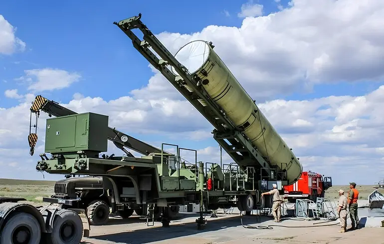 La Russie développe le système Nudol pour cibler les satellites malgré les sanctions en cours