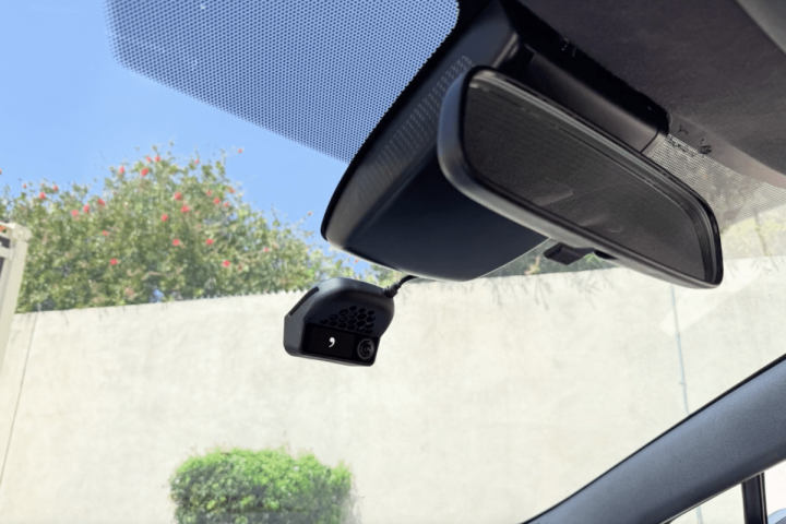 La technologie de conduite autonome de Comma.ai sous enquête fédérale après plusieurs accidents, dont deux mortels