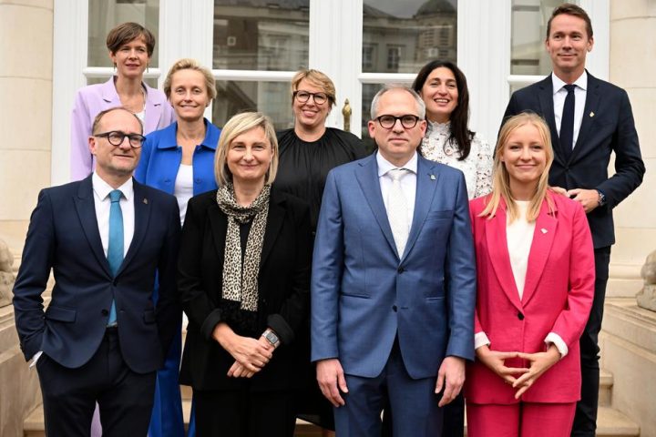 La Vlaamse regering reprend les discussions bilatérales sur le budget après une nuit sans accord