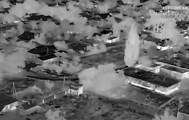 L'armée ukrainienne livre 4 000 kilogrammes de nourriture par drones à Oleshky occupé