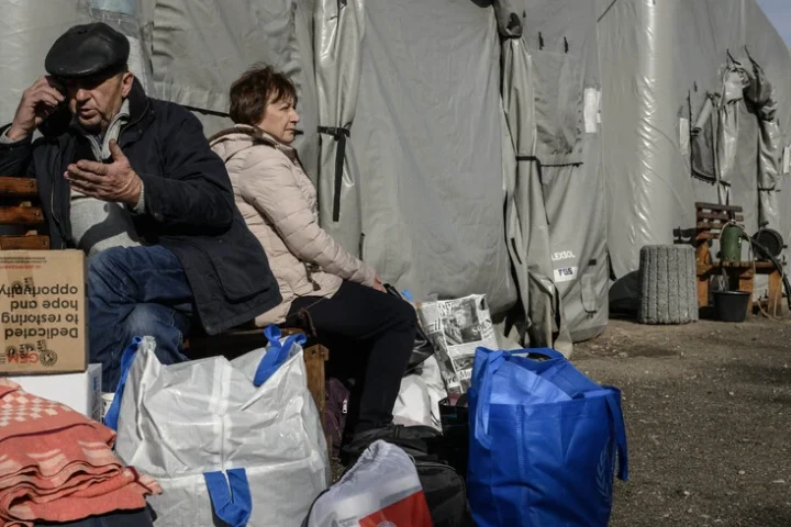 L'autonomie financière des personnes déplacées en Ukraine nécessite plus que des efforts individuels