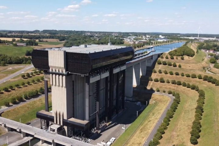 L'avenir du Centre Canal, site touristique majeur à La Louvière, reste incertain