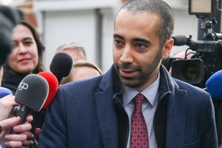 Le CD&V propose plus de 100 millions d'euros d'économies sur les allocations de chômage pour équilibrer le budget fédéral.