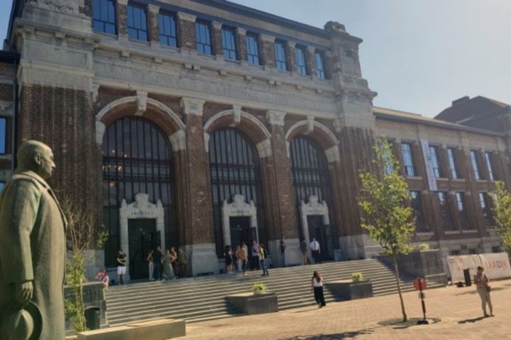 Le cercle étudiant de Charleroi inaugure de nouveaux locaux pour favoriser l'inscription universitaire