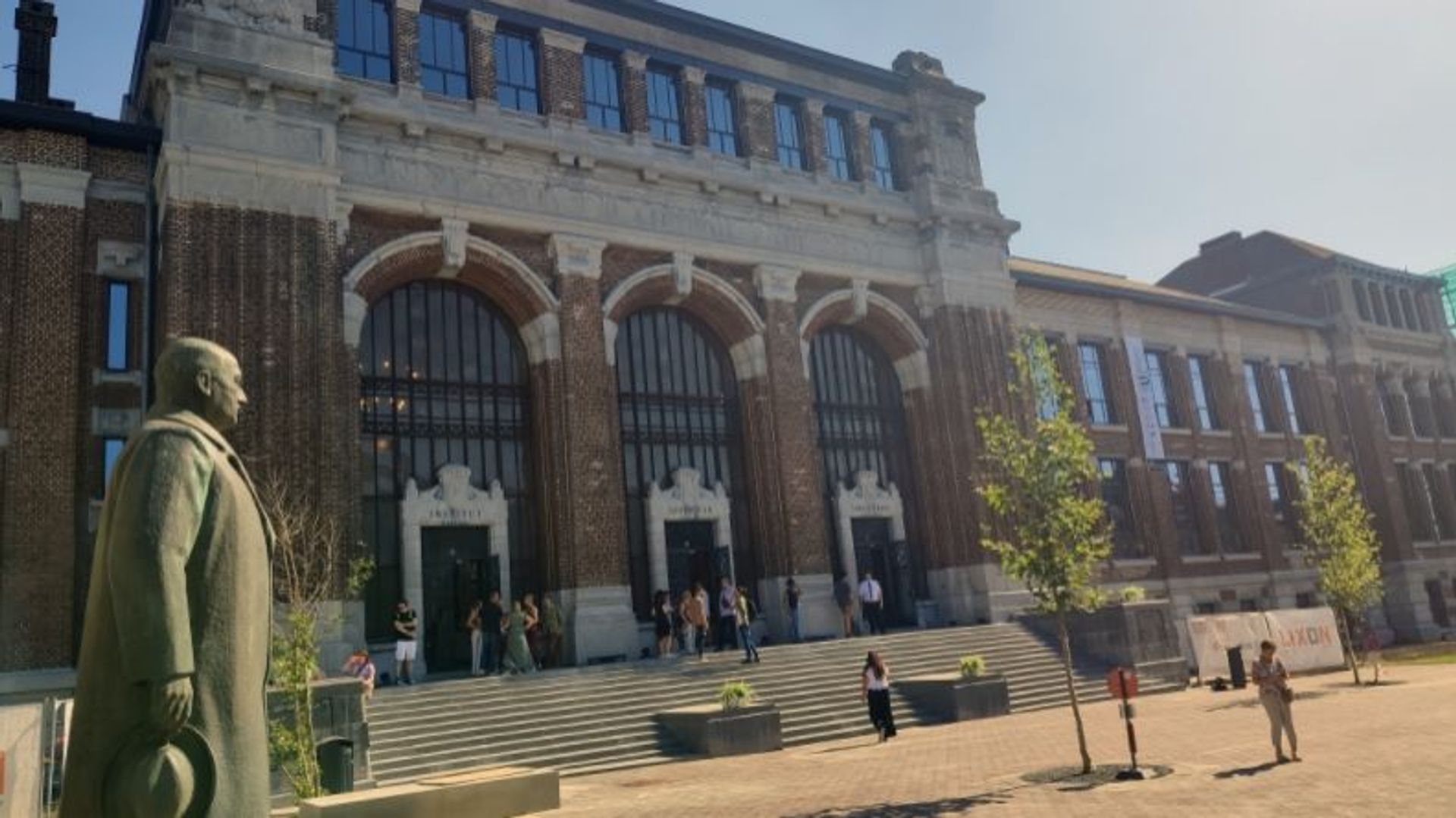 Le cercle étudiant de Charleroi inaugure de nouveaux locaux pour favoriser l'inscription universitaire