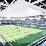Le financement du nouveau stade du Sporting Charleroi connaît des retards en raison d'un conflit entre la ville et l'opposition.