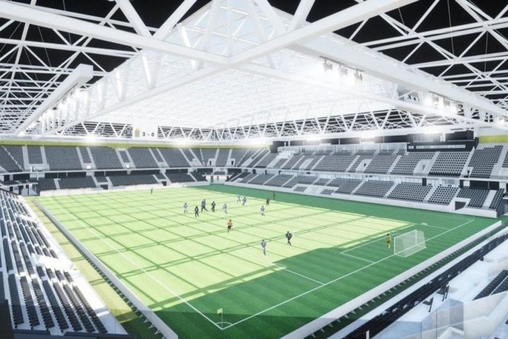 Le financement du nouveau stade du Sporting Charleroi connaît des retards en raison d'un conflit entre la ville et l'opposition.