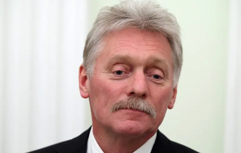 Le Kremlin confirme des attaques continues sur les infrastructures ukrainiennes après une frappe près de la frontière polonaise