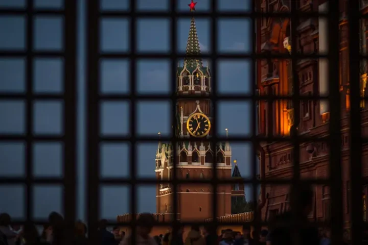 Le Kremlin menace l'Ukraine de « conséquences désagréables » après le rejet de ses propositions de paix