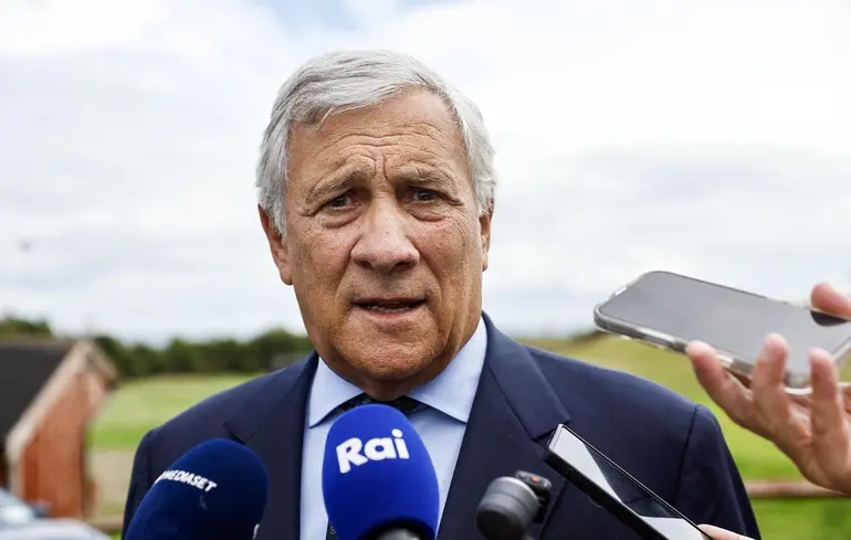 Le ministre italien des Affaires étrangères appelle l'Ukraine à associer tous les États de l'UE aux initiatives de paix