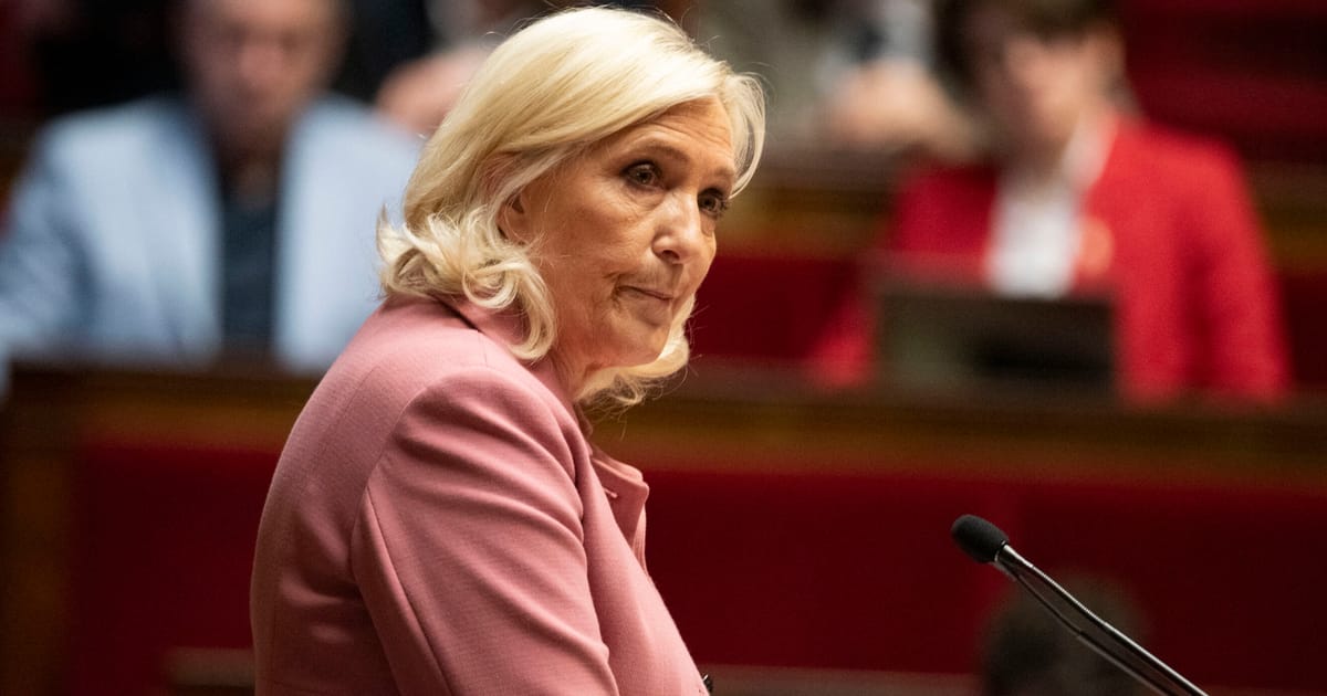 Le Pen confrontée à des critiques sur son soutien militaire à l'Ukraine avant l'élection présidentielle