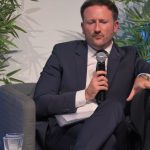 Le procureur de Bruxelles dénonce une tentative d'influence d'un député local sur une demande de libération de prison.
