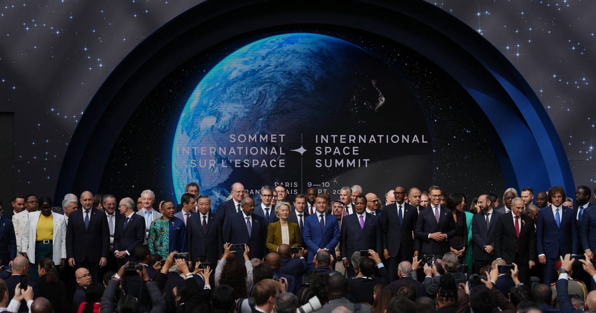 Le sommet spatial de Macron souligne la dépendance persistante de l'Europe vis-à-vis des États-Unis pour l'accès à l'espace