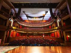 Le Teater Besar Taman Ismail Marzuki optimise ses capacités sans fil avec le système Sennheiser Spectera