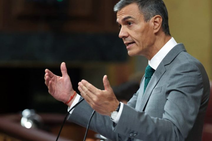 Les documents déclassifiés de Sánchez suscitent la controverse sur la gestion de la crise migratoire à Ceuta