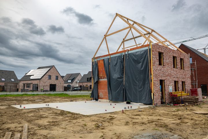 Les entreprises de construction s'attendent à des hausses de prix en raison du conflit au Moyen-Orient