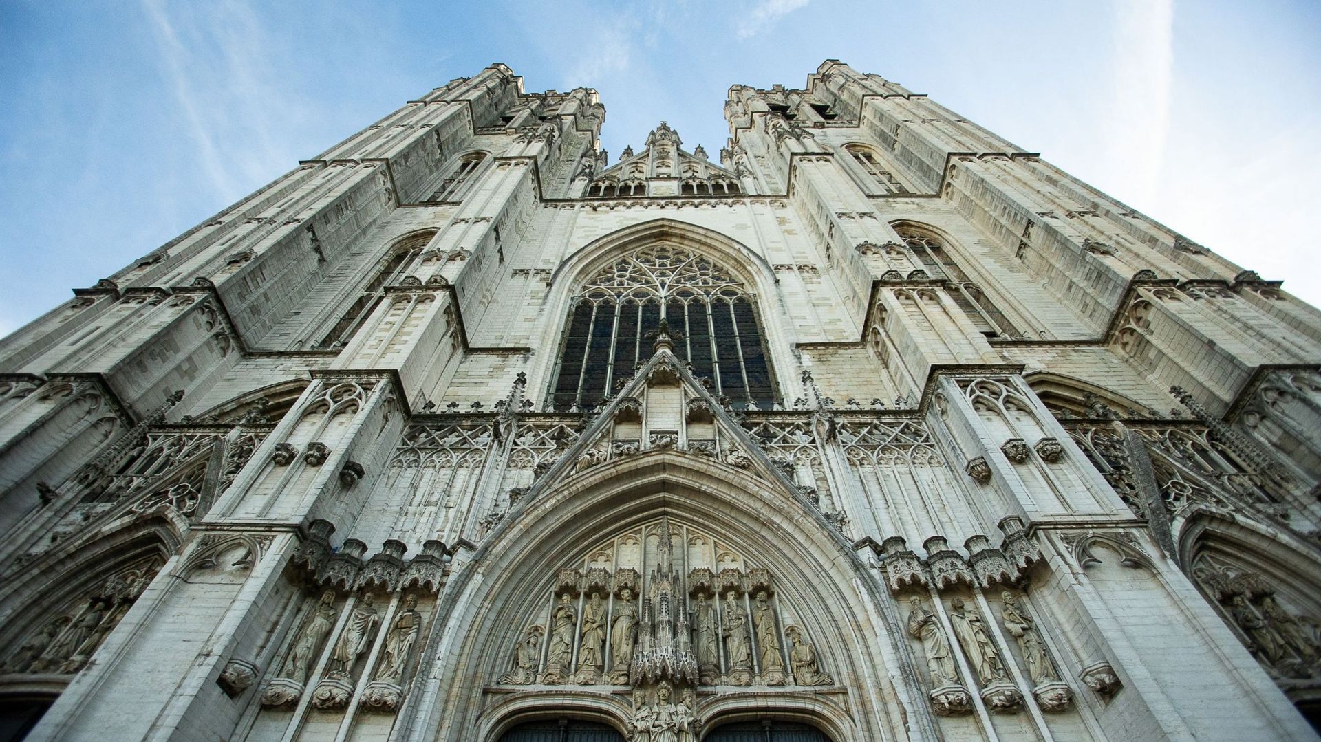 Les Journées du Patrimoine à Bruxelles attirent plus de 55 000 visiteurs, témoignage d'un intérêt local pour la culture.
