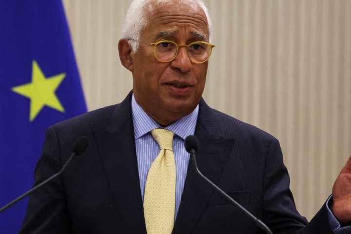 Les négociations budgétaires de l'UE dépendent de nouveaux impôts, selon le président du Conseil européen Costa.