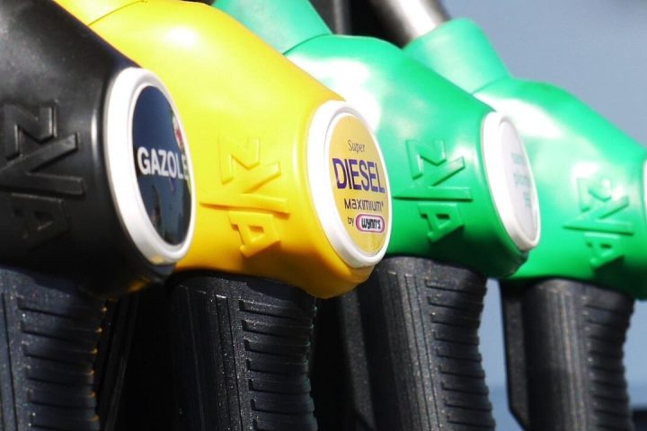 Les prix du diesel et du gaz atteignent de nouveaux sommets en raison des tensions au Moyen-Orient.