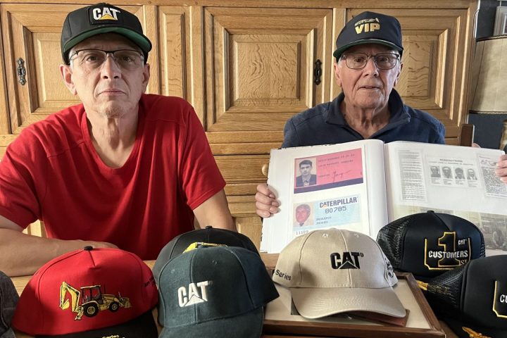 Les souvenirs des anciens employés de Caterpillar perdurent dix ans après la fermeture de l’usine