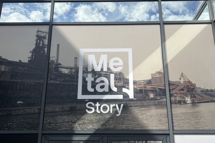 L'exposition interactive Metal Story explore le cycle de vie des métaux de l'extraction au recyclage