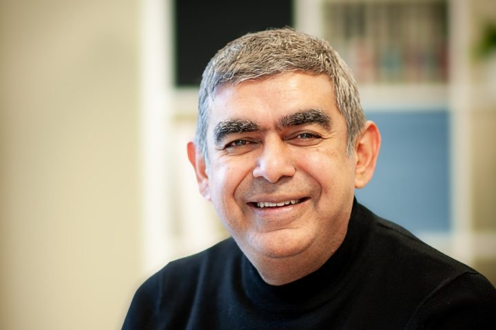 L'IA startup de l'ancien PDG d'Infosys, Hang Ten Systems, lève 53 millions de dollars lors d'un nouveau tour de financement.