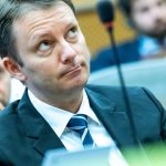 L'impasse politique en Roumanie pourrait favoriser les groupes d'extrême droite, avertit un candidat à la primature