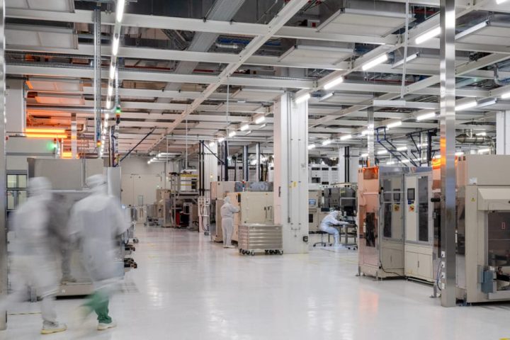 L'UE prévoit d'investir dans des centres de données IA, mais neuf États membres hésitent à contribuer
